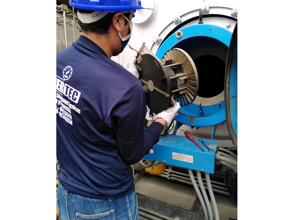  Mantenimiento y automatización de quemadores para calderas industriales